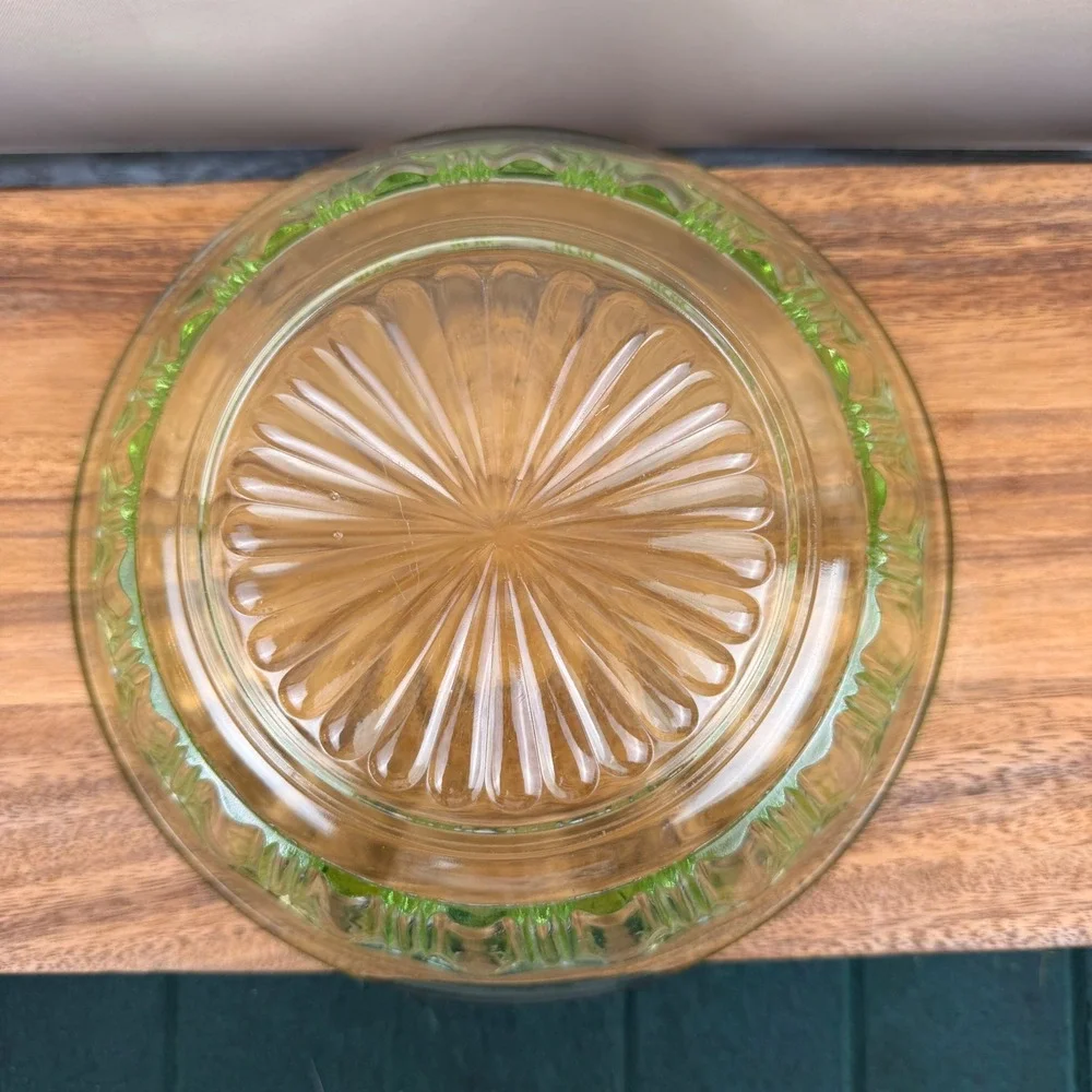 Anchor Hocking Colonial Knife and Fork Green Uranium Glass Bowl Vintage 8.75